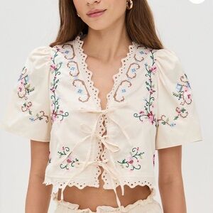 Anthropologie Moon River Embroidered Cropped Top Eyelet Trim Boho.  Sz L.  NWOT!